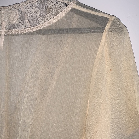 💛 Free People Medium See-Through Yellow/Gold/Cream Lace Top with Ribbon Tie 💛 - Picture 4 of 4